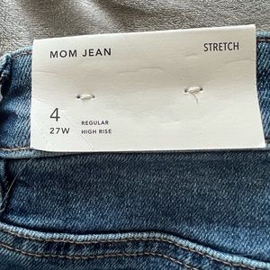 Juniors size 4 AE jeans